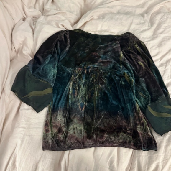 One world velvet boho blouse - Picture 2 of 4